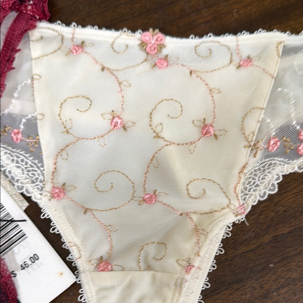 2 Lace Thongs, Claire Pettinone and Fantasie, New with Tags, Medium - Picture 3 of 10